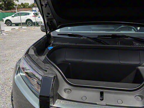 2025�� 501KM ����Max��