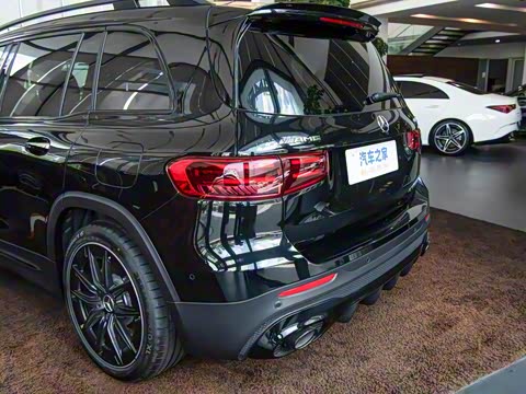 2026�� AMG GLB 35 4MATIC