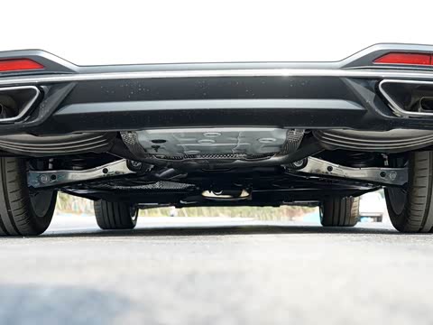 2020�� 40 TFSI ����������