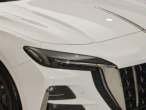 2025�� 2.0T ���а�