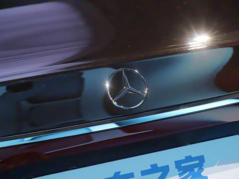 2024�� E 300 L ������