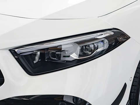 2025�� �Ŀ� AMG A 35 L 4MATIC