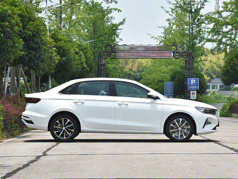 2026�� ��4�� 400������ 1.5L CVT׿Խ��