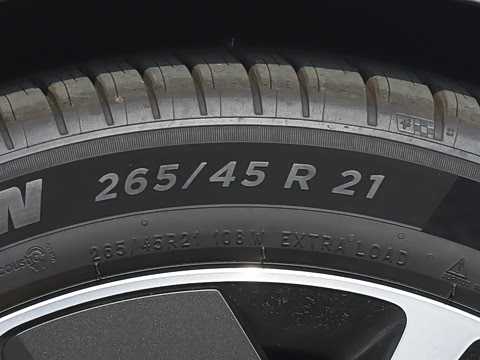 2025�� Ultra ���ܻ��°�