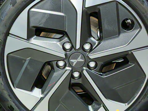 2025�� 620 �������� Plus