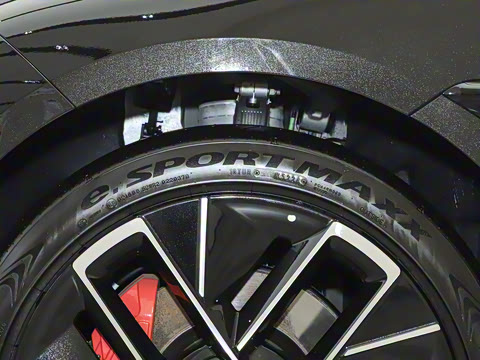 2025�� �Ŀ� Ultra���̰�