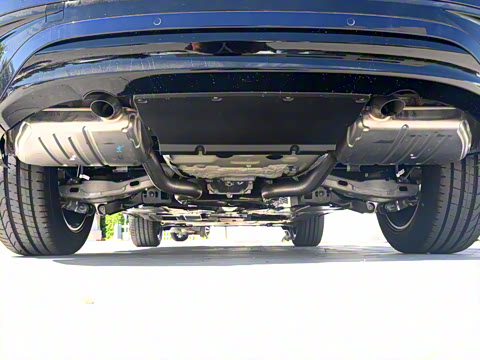 2024�� P250 R-Dynamic SE