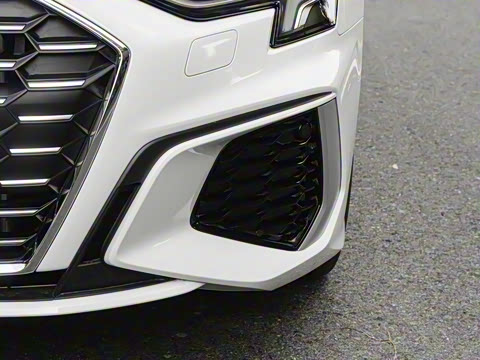 2023�� �Ŀ� A3L Limousine 35 TFSI ��ȡ�˶���