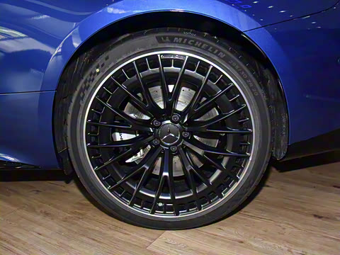 2025 AMG CLE 53 4MATIC+ ܳ