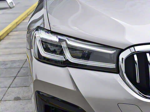 2022�� �Ŀ� 530Li ������ M�˶���װ