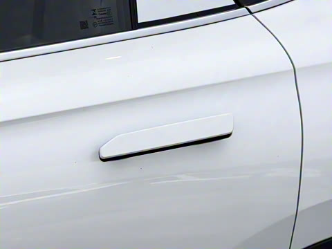 2025�� 2.0T ��������� 7��