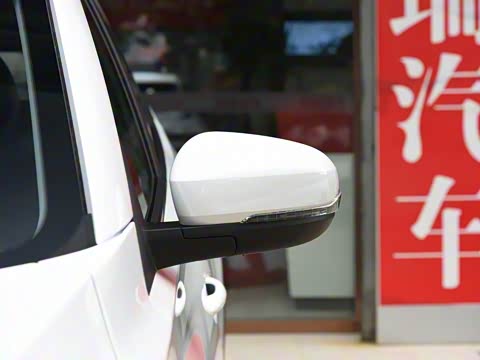 2020�� 1.5L �ֶ���