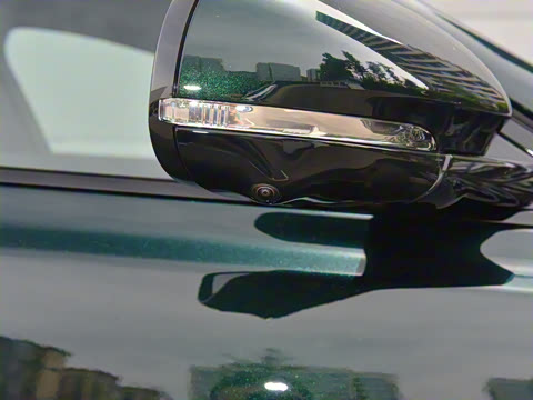 2023�� XFL 2.0T P300 �����콢�˶���