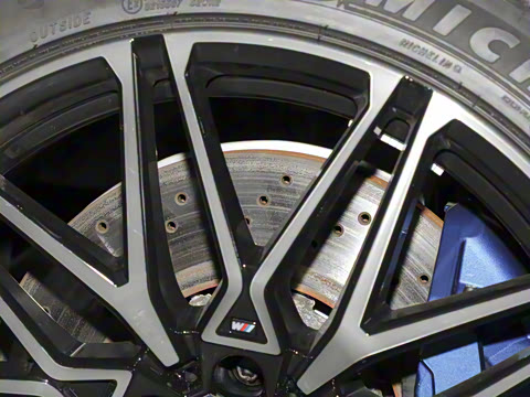 2023�� X5 M ������