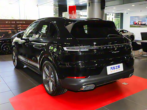 2025�� Cayenne 3.0T ���۰�