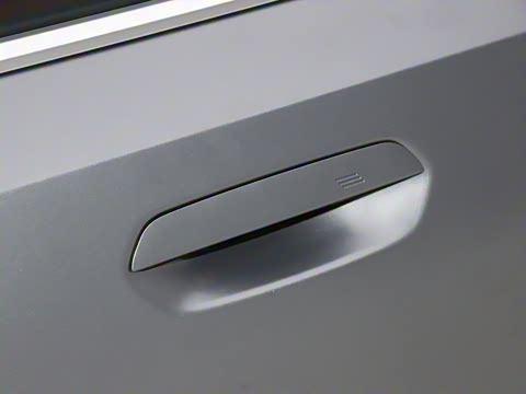 2025�� eDrive 40L M�˶���װ