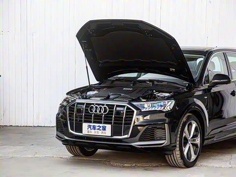 2021�� 55 TFSI quattro S line�����