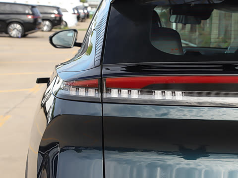 2025�� 205��������������