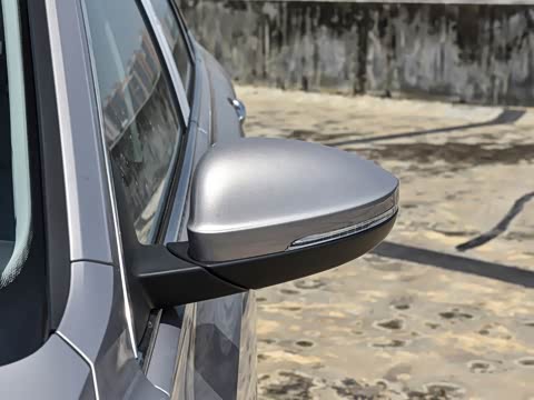 2025�� �Ŀ�� 300TSI DSG��Խ��