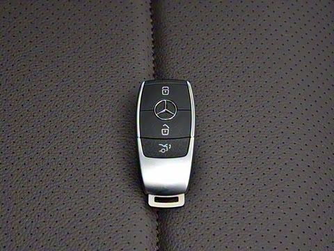 2022�� GLE 450 4MATIC ������