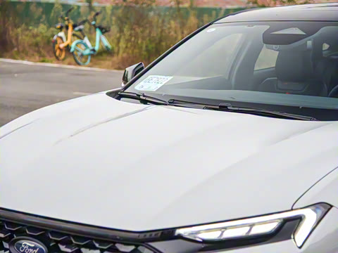 2023�� 1.5T E-�춯 ST-Line