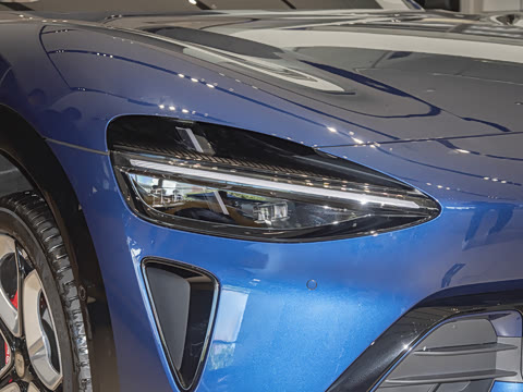 2025�� ������������������Max��