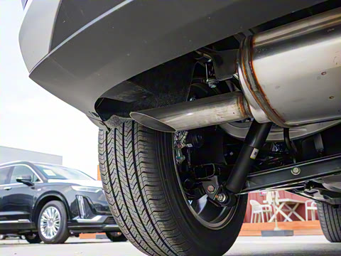 2025�� �Ŀ� ���� 2.0L CVT XV+���Ȱ�