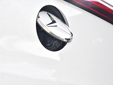 2023�� �Ŀ� EQA 260