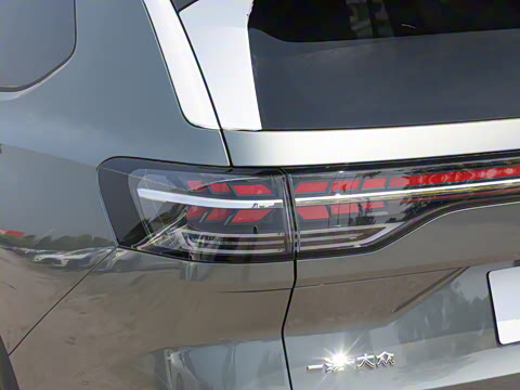 2026�� 450TSI �������� 6��