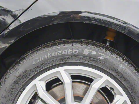 2023�� 40 TFSI ����������