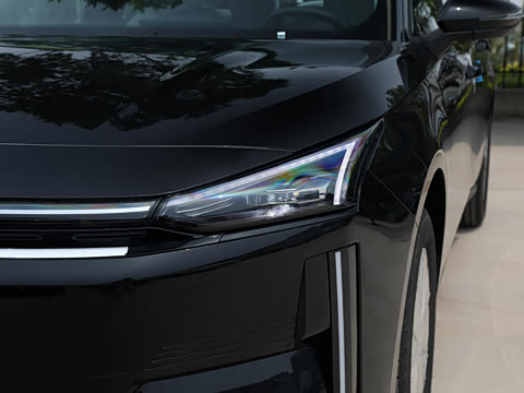 2025�� EM-i 60km ������