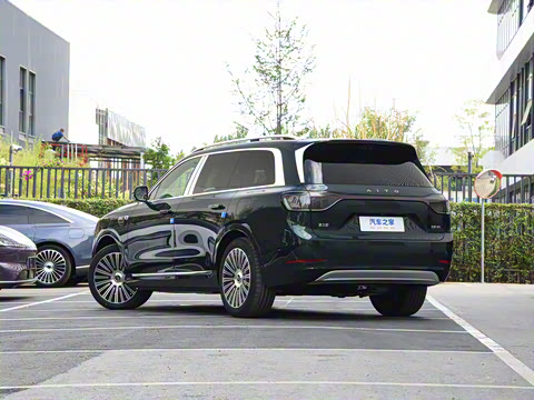 2025�� ���� Max�� 52kWh 5����