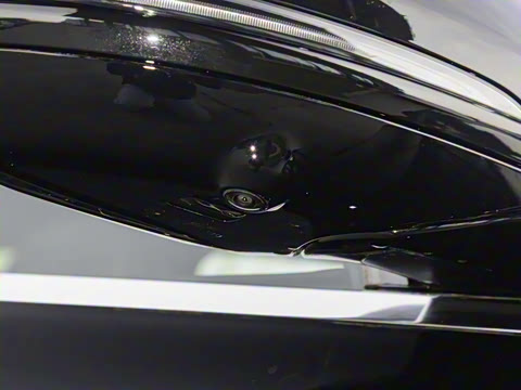 2023�� �Ŀ� E 300 L �˶�������