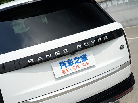 2023�� 3.0 L6 400PS ʢ���ӳ���