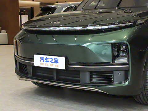 2025�� Ultra ���ܻ��°�