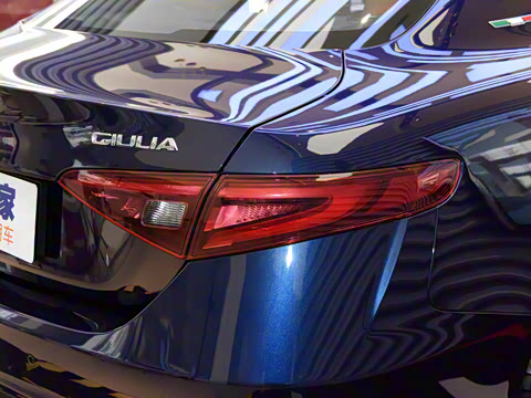 2020�� 2.0T 280HP ������