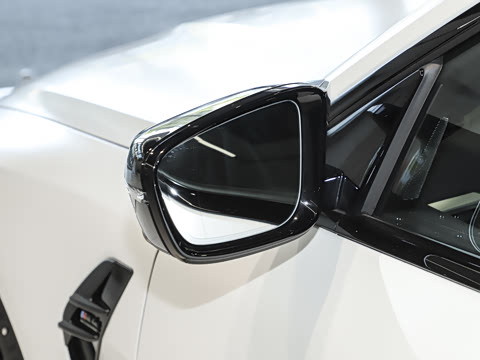 2024�� M4˫�Ž��ܳ� M xDrive ������