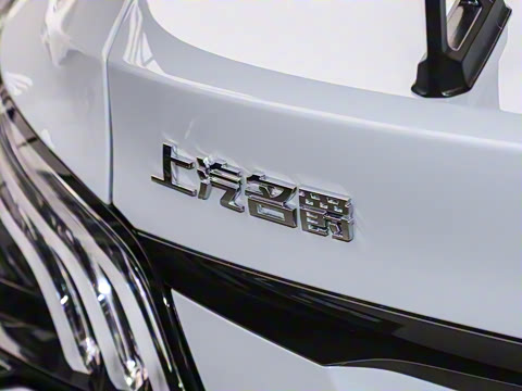 2025�� 1.5T XLINE �����