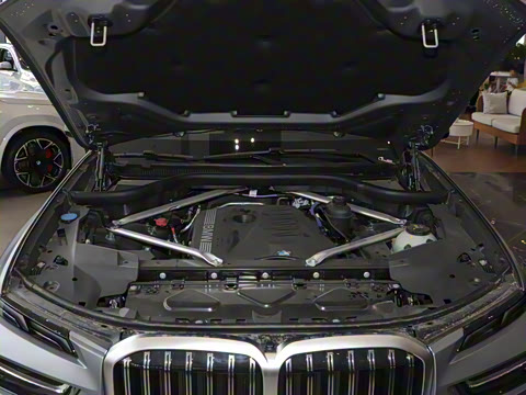 2024�� xDrive40i ������M�˶���װ