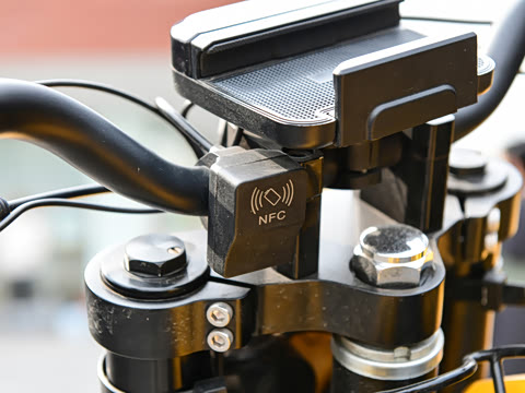 2022�� 2.0T �߾��޶���