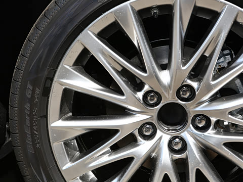 2023�� ˫�� 2.5L XLE����