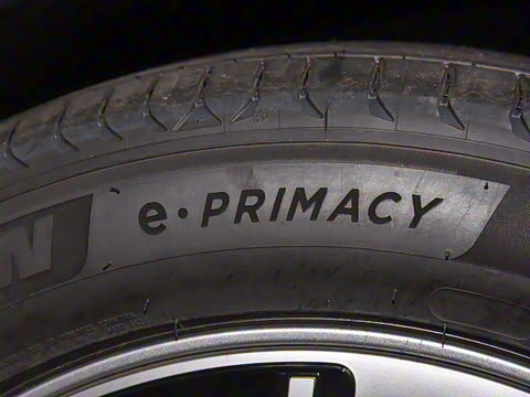 2025�� 200 �����콢��