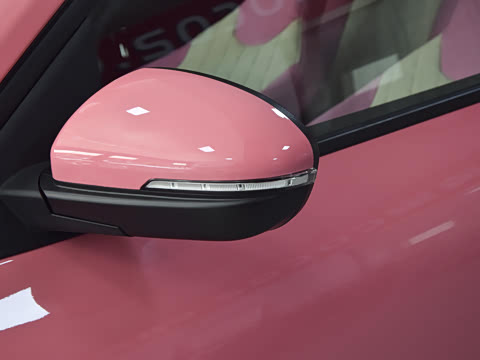 2021�� 318km 31.45kWh