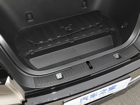 2025�� Ultra ������