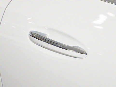 2025�� CLE 260 ���ܳ�