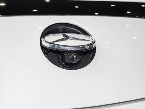 2025�� CLE 300 4MATIC �����ͽ��ܳ�