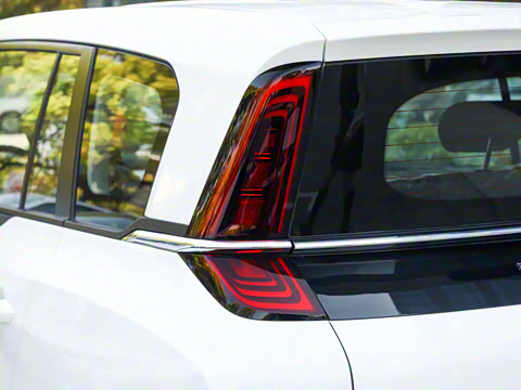 2023�� PRO �������а� 425km