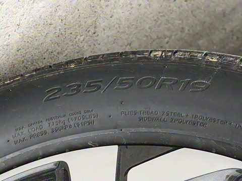 2024�� 45 TFSI quattro ʱ�ж����������ر��