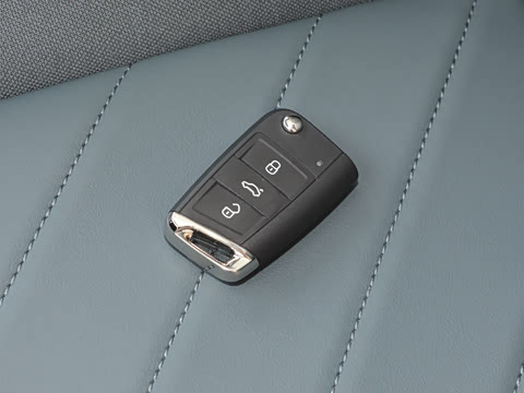 2025�� 300TSI ������°�