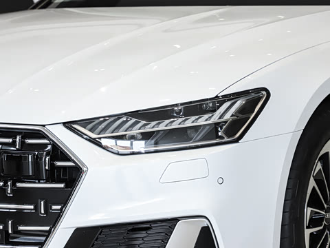 2025�� 45 TFSI ������
